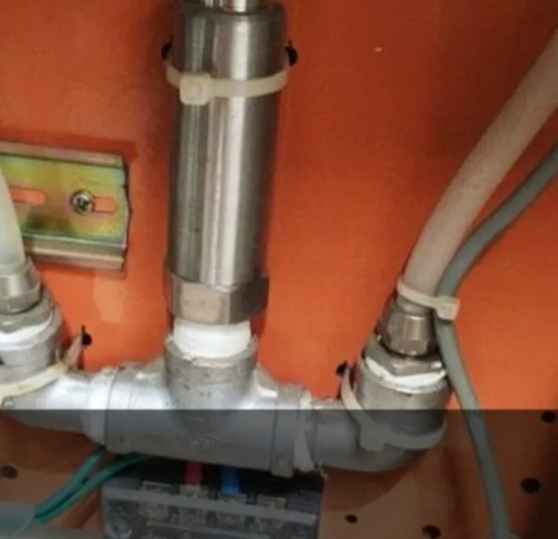 W-aterproof Le-ad Type Pressure Transmitter Outdoor Hydraulic Sensor 0.6MPa