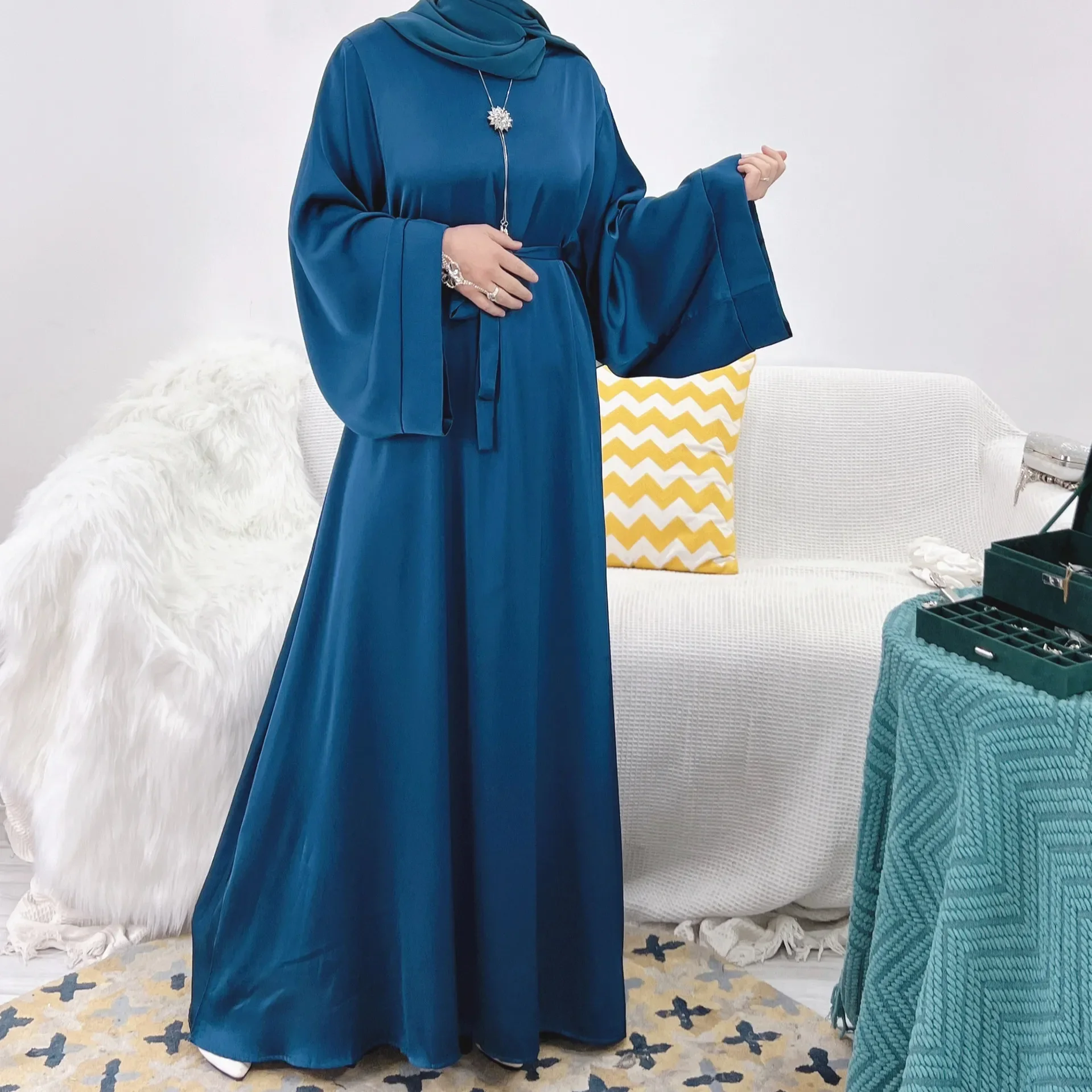 Plain Muslim Abaya Dress Dubai Ramadan Eid Casual Abayas for Women Turkish Hijab Satin Islamic Dresses Modest Clothes Kaftan