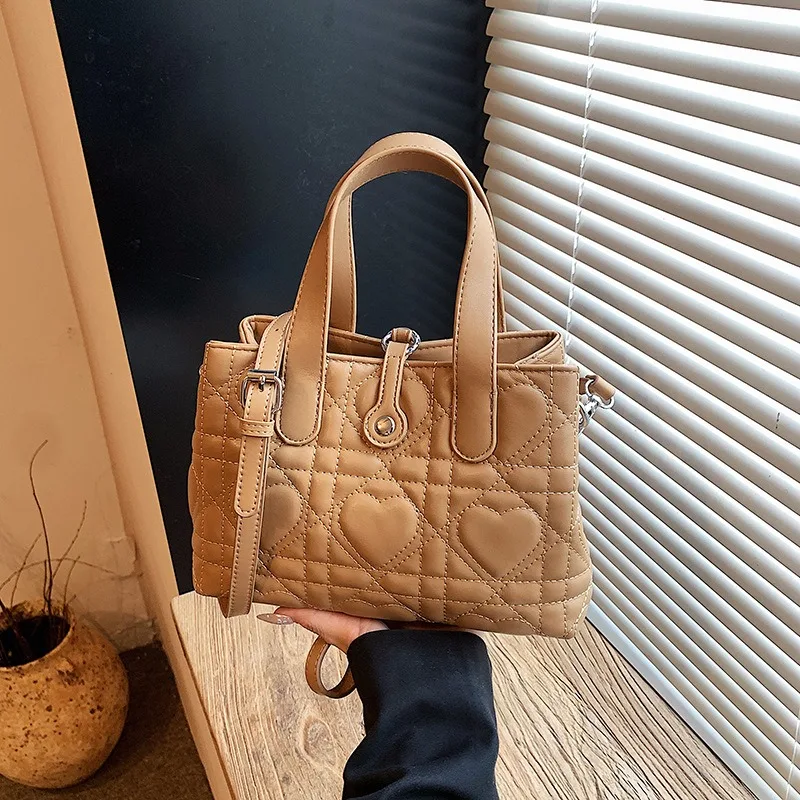 

Women's new bag, new diamond grid large capacity bag, commuting shoulder bag, hand-held crossbody bag