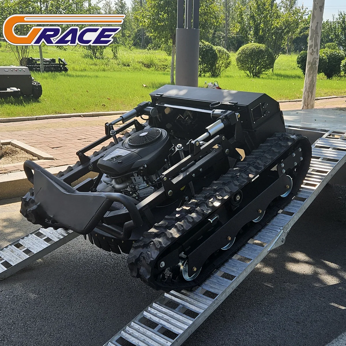 2025 New Brand Mini Belt Drive Tracked Lawn Mower Electric Drive Snow Blower Machine Remote Control Snow Removal Machine