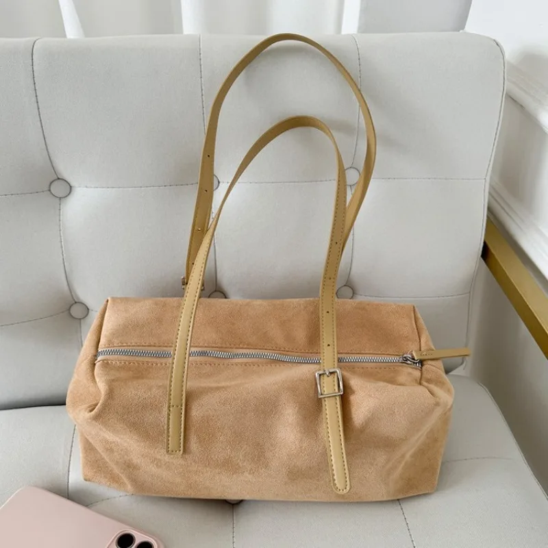 Women Fall Winter New Polka Dot Bowling Bag, Fashion Stylish Handheld & Single Shoulder Bag for Daily Commute