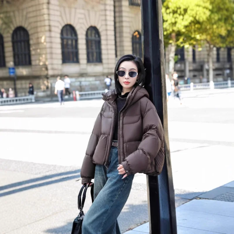 Chaqueta de plumón para mujer, abrigo versátil grueso elegante a la moda para ir al trabajo, novedad de 2025, invierno