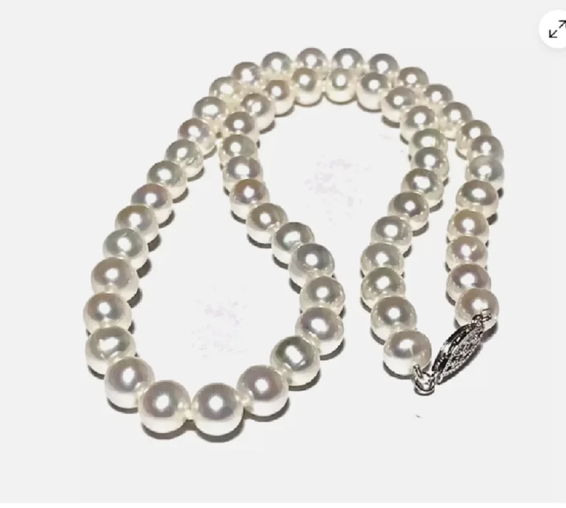 

Classic AAAA Japan Akoya 8-9mm White Pearl Necklace 18 inches 14K White Gold