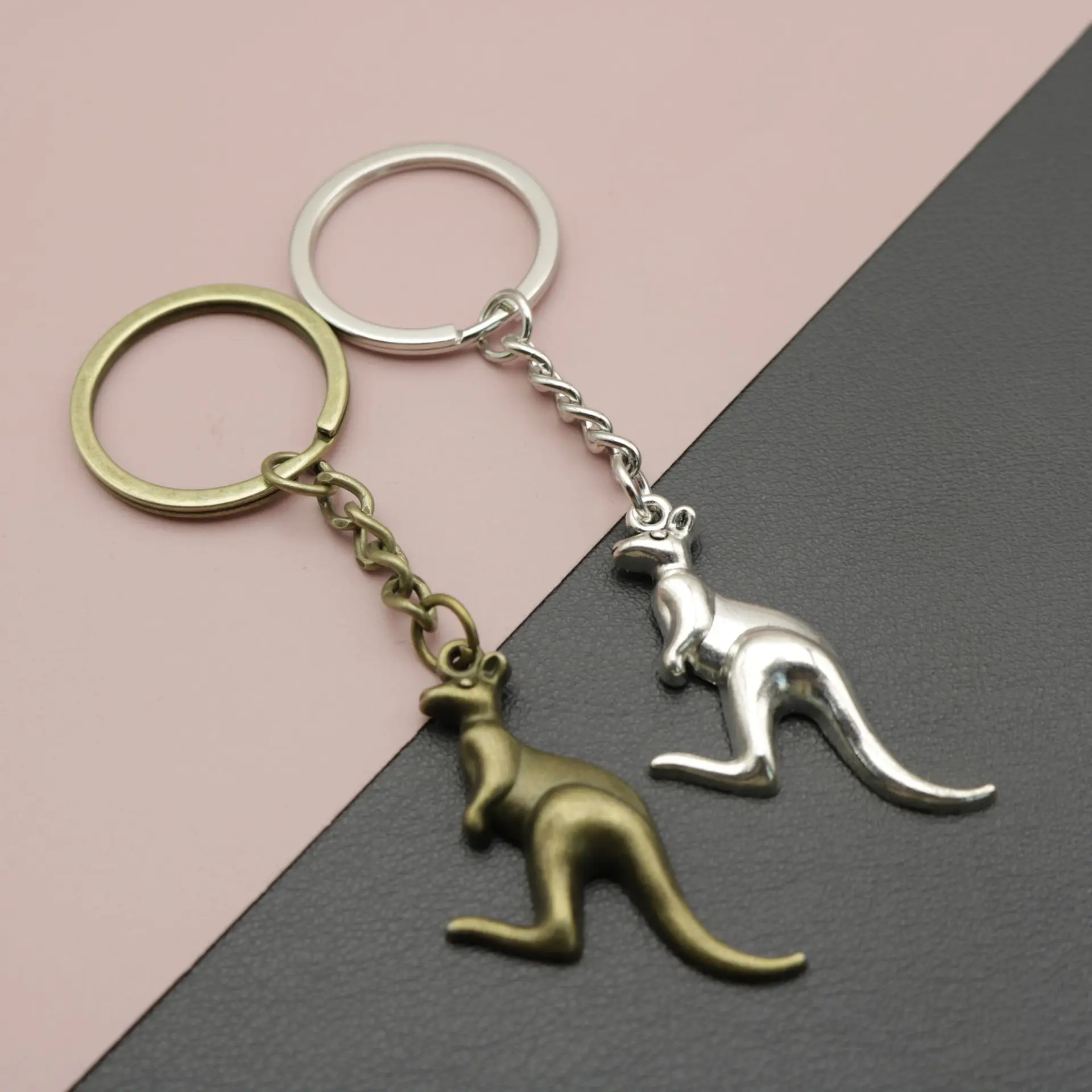 Simple Kangaroo Keychain Pendant