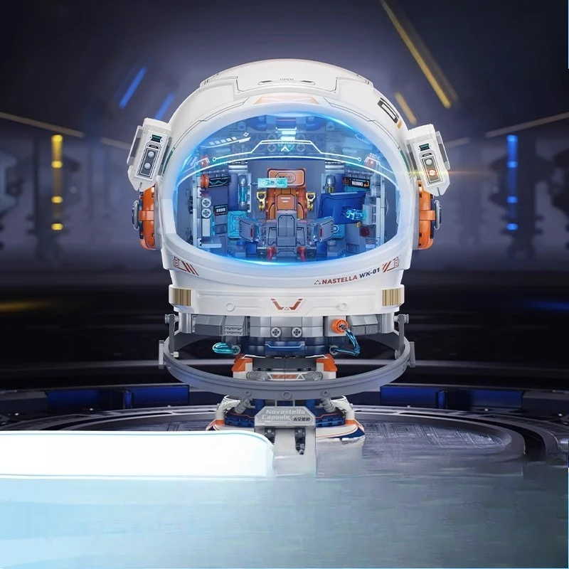

Space Capsule Building Blocks Astronaut Helmet Assembly Toy Children's Educational Creative Ornaments Collection Model Gift