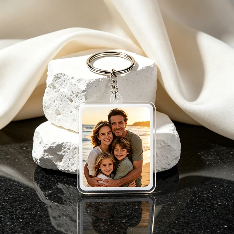 Personalized Acrylic Keychains Sweet Couple Romantic Gifts Custom Family Souvenirs Upload Picture Bag Charm Unique Keepsake