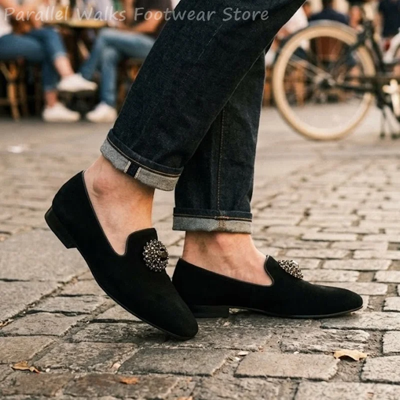 Men Suede Loafers Rhinestone Crystal Ornament Slip‑on Dress Shoes Low Heel Formal Party Wedding Banquet Flat Men's Leather Shoes