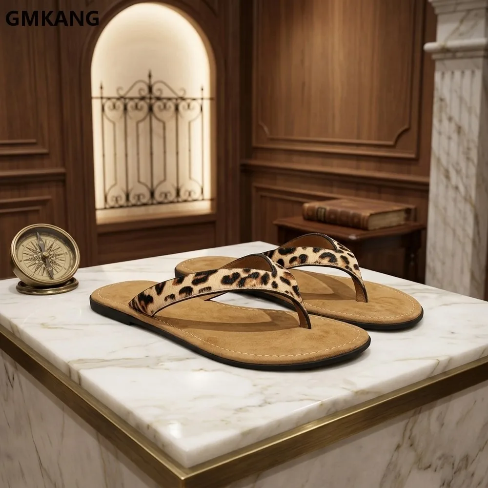 2026 Summer New Flat Slippers Women Flip Flops Leather Mules Casual Comfort Beach Slides Holiday Shoes Soft Sole Non Slip