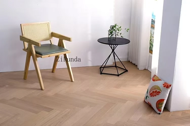 Versión personalizada piso de roble de ingeniería sólida en espiga duradero