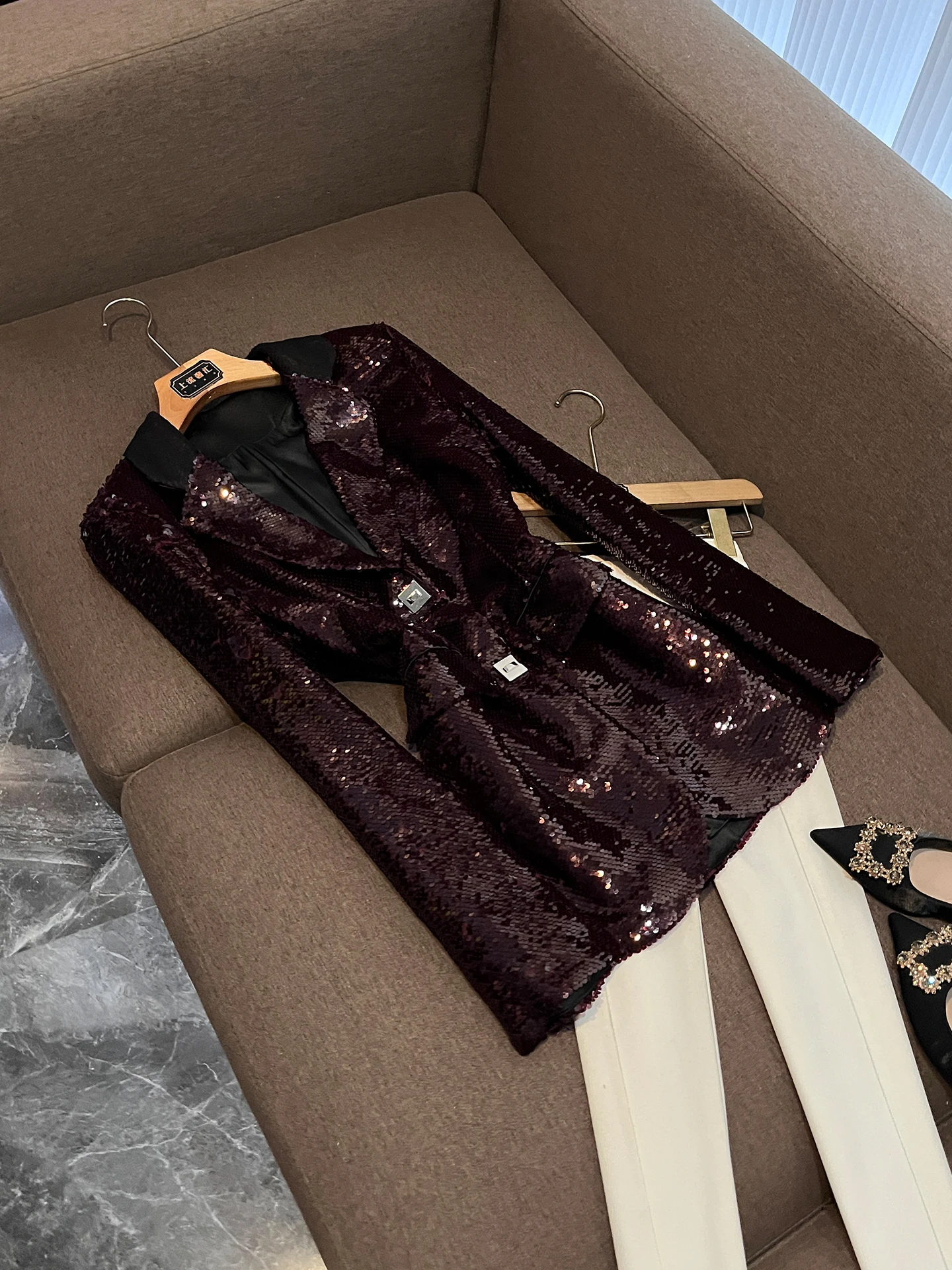 Shiny Sequin Slim Fit Long Sleeve Commute Women's Suit New Red Color Professional Outerwear Elegant P889 Casual Scene