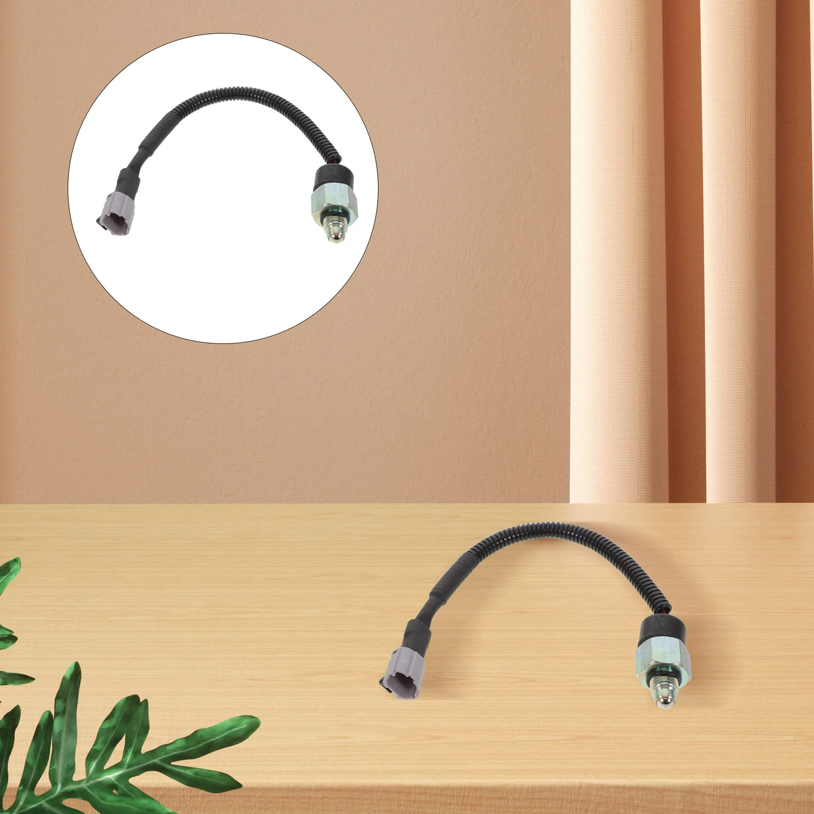 

Backup Light Switch Universal Fine Threaded High Sensitivity For Vehicle Reversing Lamp Car Truck Suv Automotive Parts