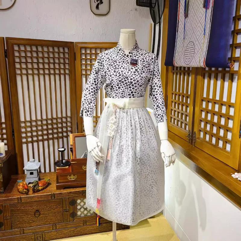 Korean Casual Life Hanbok Dress Includes Outer Layer Tulle with Elastic and Comfortable Hanbok