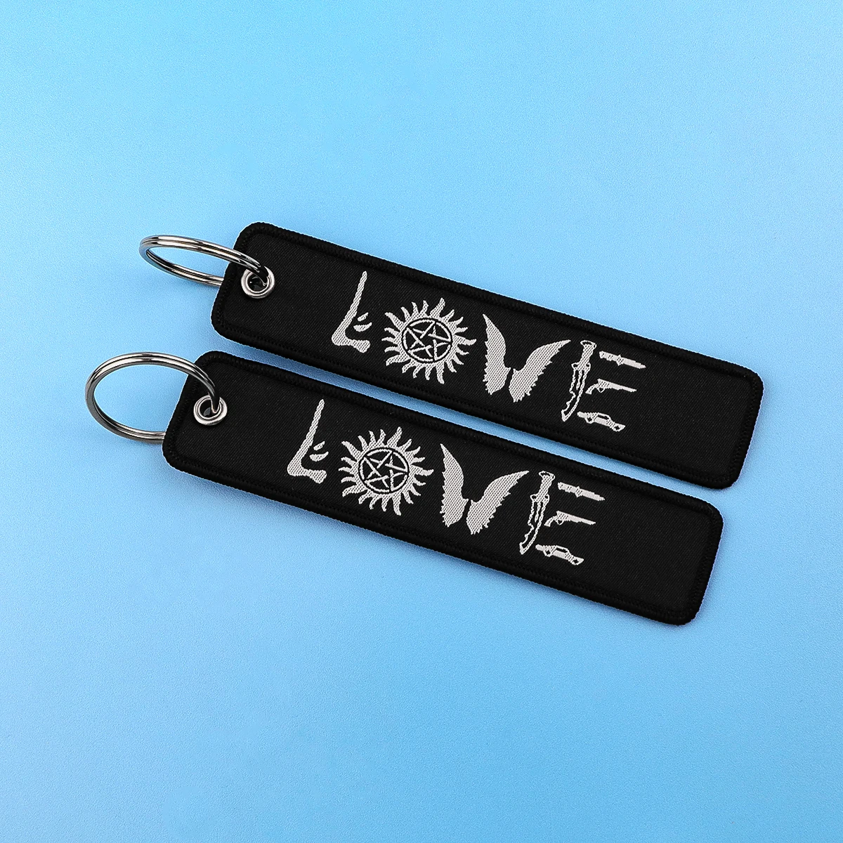 초자연적 자수 열쇠 고리 열쇠 고리 여성용 열쇠 고리 남성용 자동차 열쇠 고리 코스프레 액세서리 배낭 Chaveiro 팬 선물