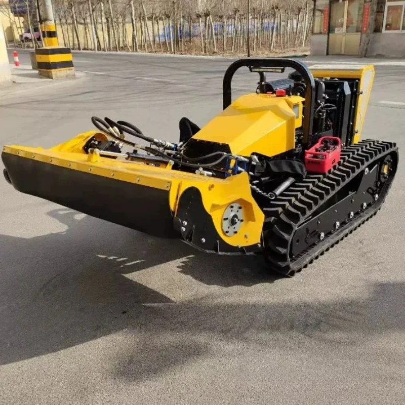 Development robot forest fire fighting equipment isolation belt development vehicle fire prevention remote control brush cutter