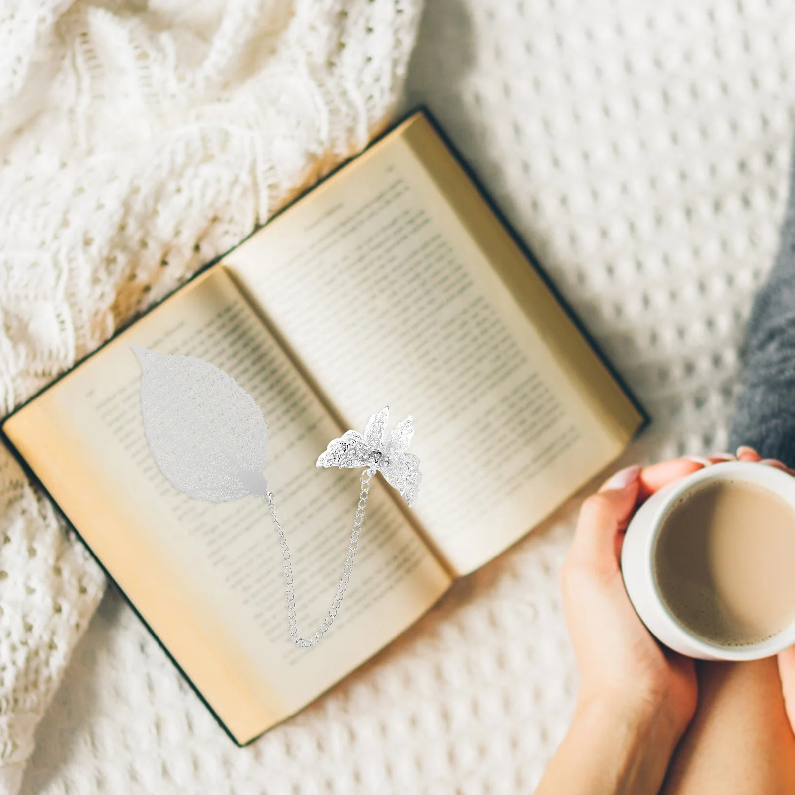 

Metal Bookmark Chinese Style Vintage Leaf Butterfly Creative Reading Accessory Practical Gift Exquisite Metal Book Mark