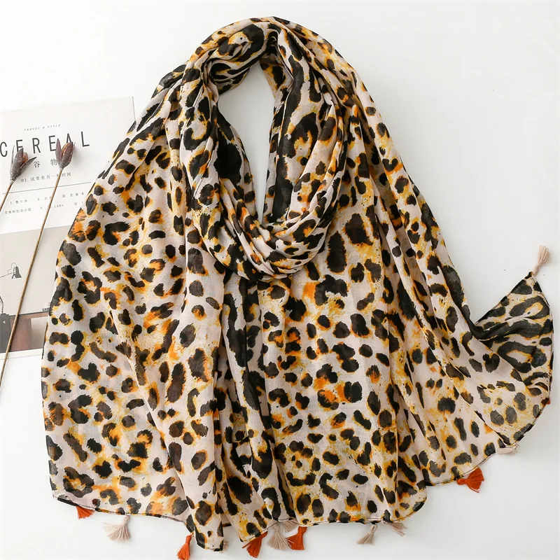 2024 Newest Women Leopard Pattern Printed Pattern Scarf Cotton Voile Scarf Shawls