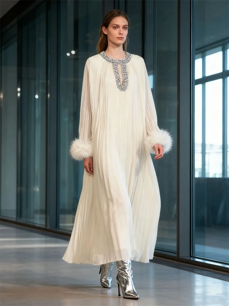 

Feather Crystals Woman Prom Dress For Photoshoot Sexy Full Sleeves Ruffles Pregnant Bridal Morning Robes Sleepwear Customized