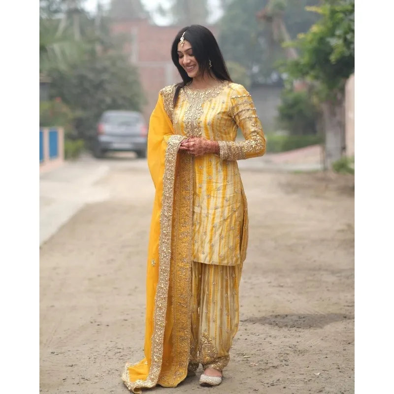 

Yellow Salwar Kameez Pakistan India Wedding Party Dress Bollywood Set Sharara