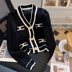 Primavera autunno stile coreano con scollo a v cardigan vintage in bianco e nero che blocca il colore jacquard lavorato a maglia giacca da donna