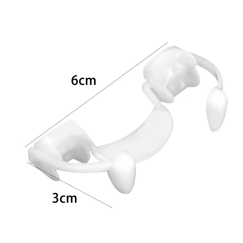 مصاص دماء الأسنان أطقم الأسنان الأنياب الكلاسيكية PP حفلة الهالوين تأثيري الدعامة هالوين زي هدايا الحفلات