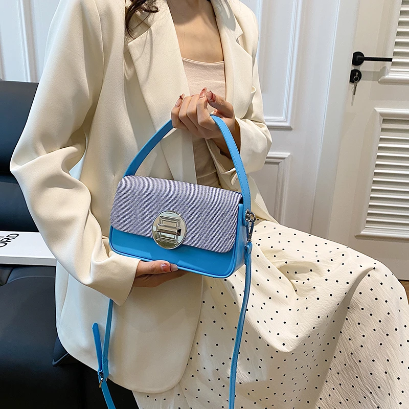 

Luxury Designer Leather Clutch Mini Bag Fashionable With Large Capacity For Business Women