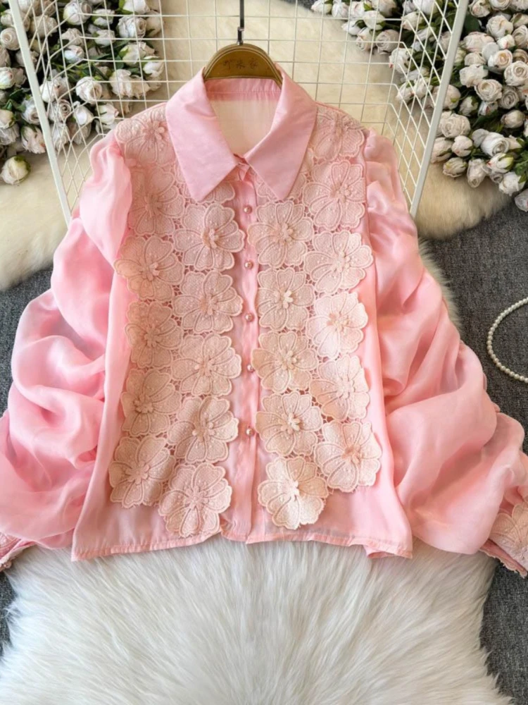 

Fashion Loose Casual Tops Women 2025 Spring New French Style Court Style Relief Sculpture Lace Splicing Design Shirt