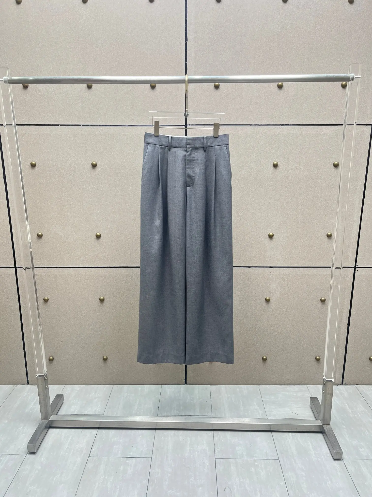 

Retro high-waisted pleated dress pants, loose straight-leg slimming casual trousers, 2025 autumn new style