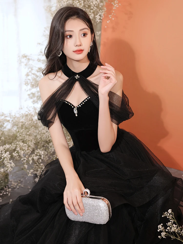

New Arrival Black Evenimg Dress A-Line Halter Fashion Chic Crystal Elegant Floor Length Tulle Prom Gown Robe de soirée For Women