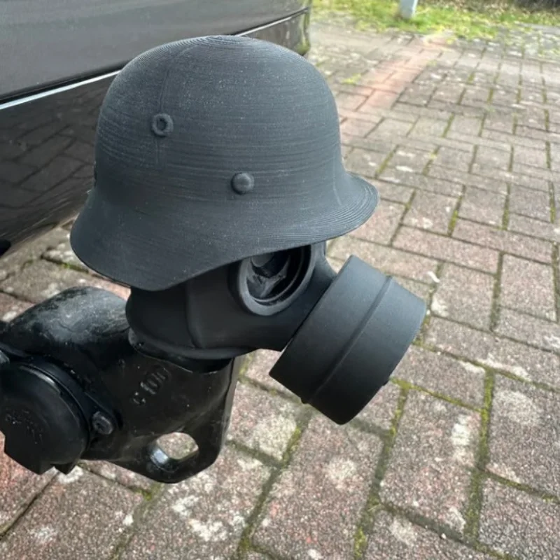 Creative Gas Mask Model Scary Darkness Ornament Car Tail Hanger Cover Cap Trailer Coupling Decorations