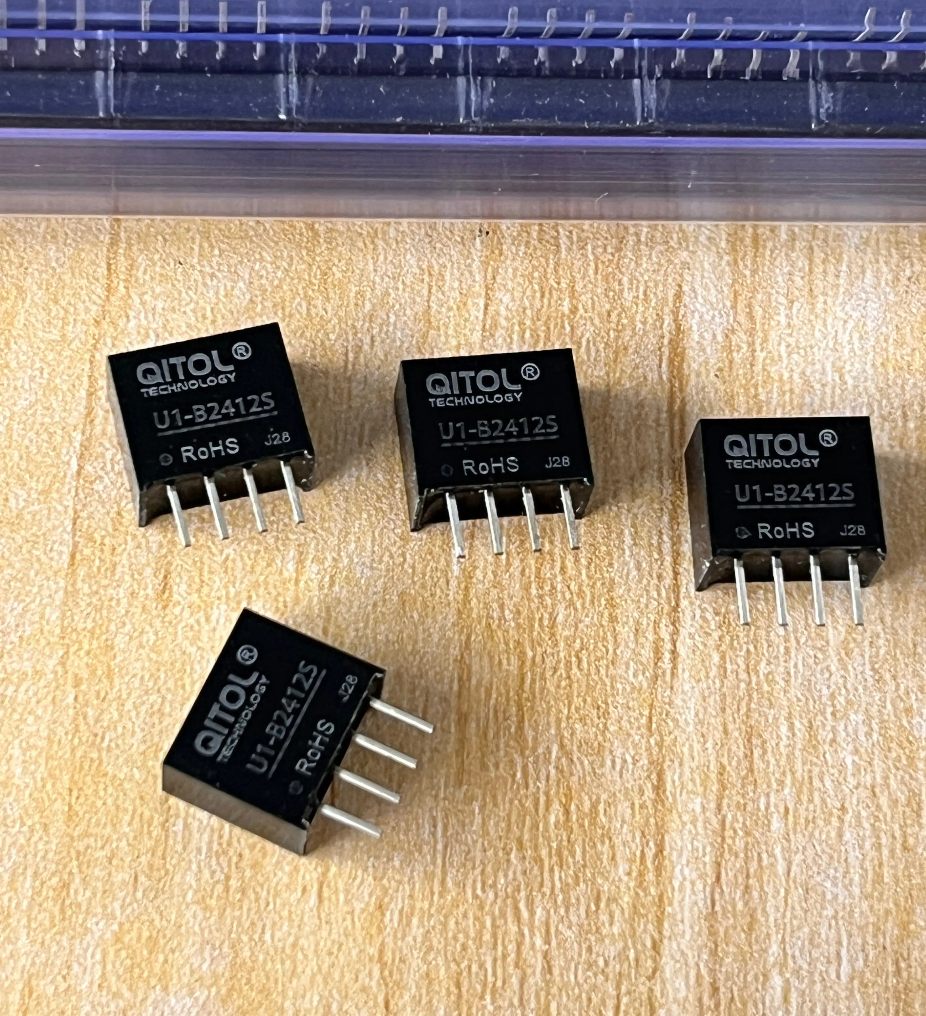 1W U1-B2412S-1WR3 M…