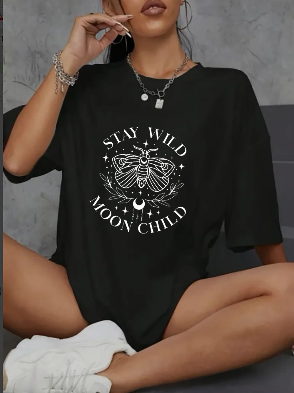 

Stay Wild Moon Child Graphic Tee Death Moth Gothic Style Punk Oversized Women Men T-Shirt Hip Hop Top Tee