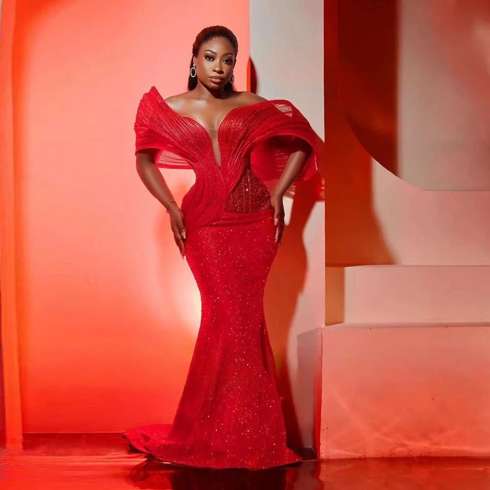 Rote afroamerikanische Ballkleider für schwarze Mädchen, Meerjungfrau-Stil, herzförmiger Ausschnitt, Pailletten, glitzerndes Robe De Soiree-Abendkleid, individuell gestaltet