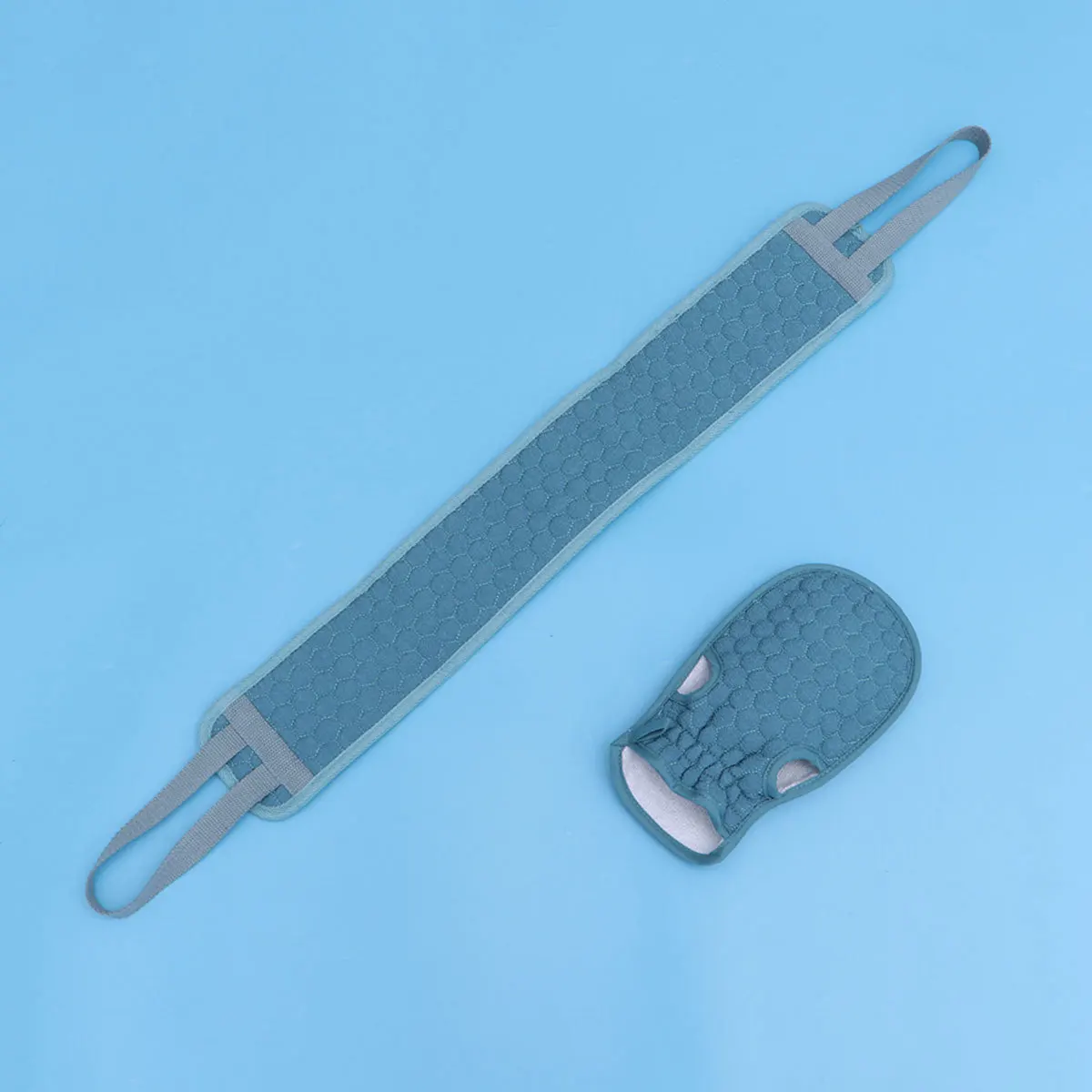 

2Pcs Bath Scrubber Gloves Rub Back Towel Soft Exfoliating Long Strap Shower Back Scrub for Smooth Skin Bath Towel