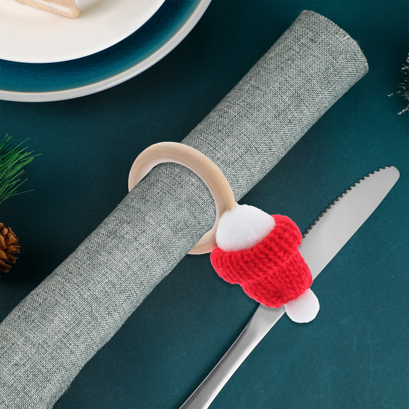 

4 Pcs Christmas Hat Napkin Ring Decorative Buckle Has Decorate Modern Rings Holders Wood Delicate