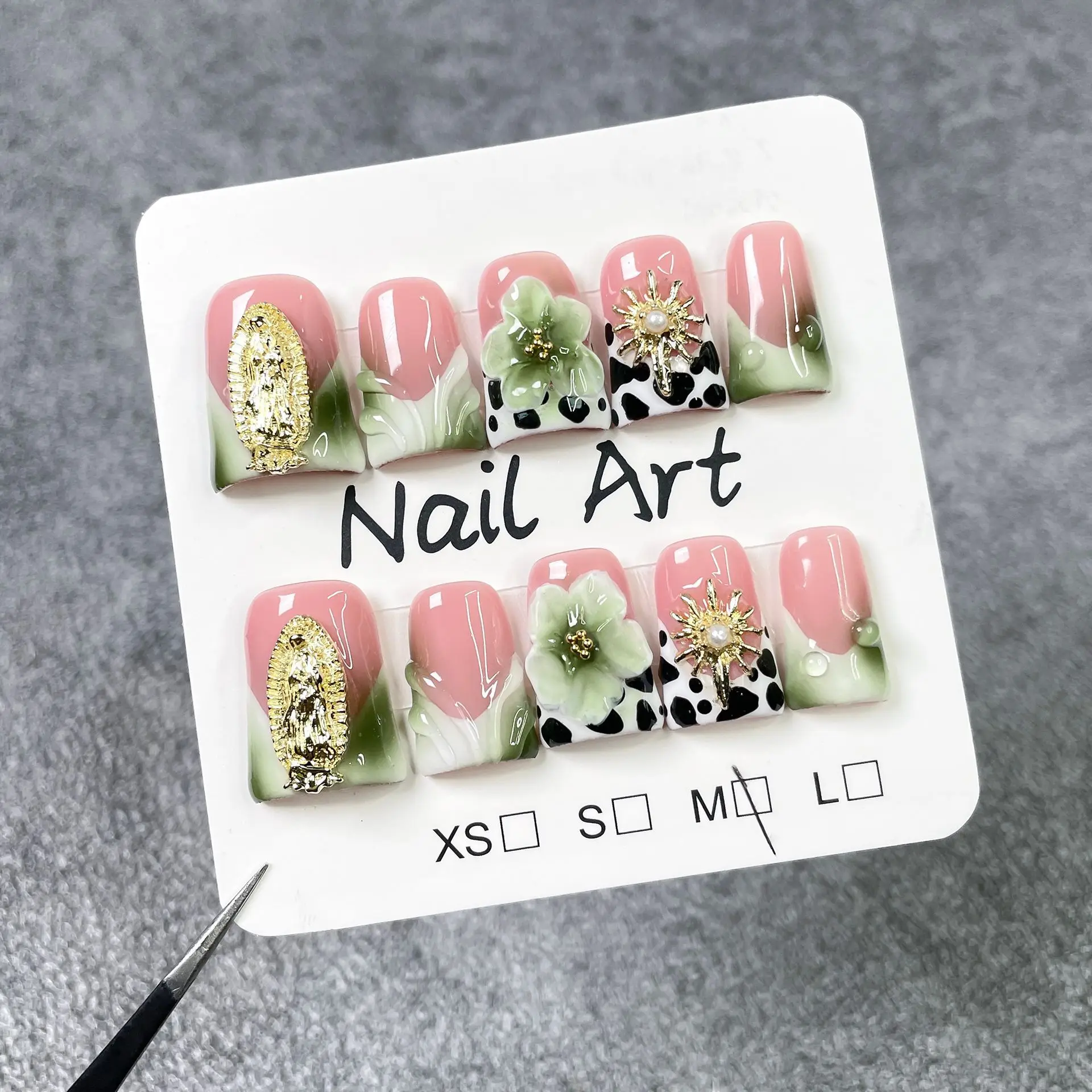 10 Stück handgemachte Duckbilled French Press on Nails 3D Green Flower Design Fake Nails Wearable European Spice Girls Falsche Nägel