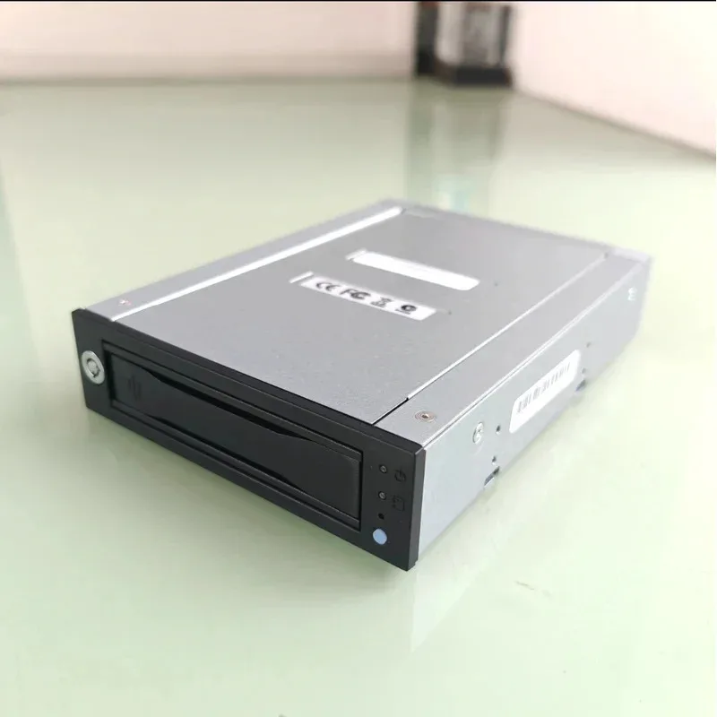 

Подходит для рабочей станции HP Z640 Z440 Z840 Z4 Z6 Z8, положение оптического привода, 3,5-дюймовая стойка для жесткого диска