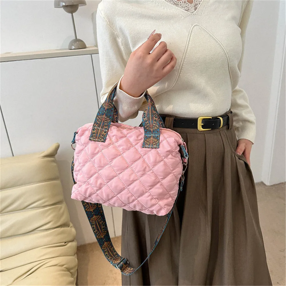 2024 Trendy Women Crossbody Handbag Puffer Tote Bag Quilted Puffy Handbag Down Cotton Padded Wide Shoulder Belt Shoulder Bag