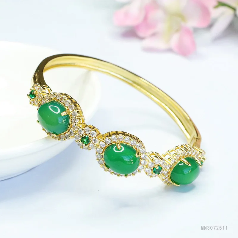 

Браслет из зеленого халцедона, браслет из зеленого агата, женский браслет с кристаллами