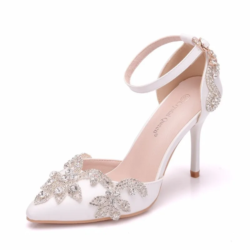 Sandálias pontiagudas com fivela de strass para mulheres, PU 9cm saltos finos, sapatos de mulher elegante, festa madura, baile, verão