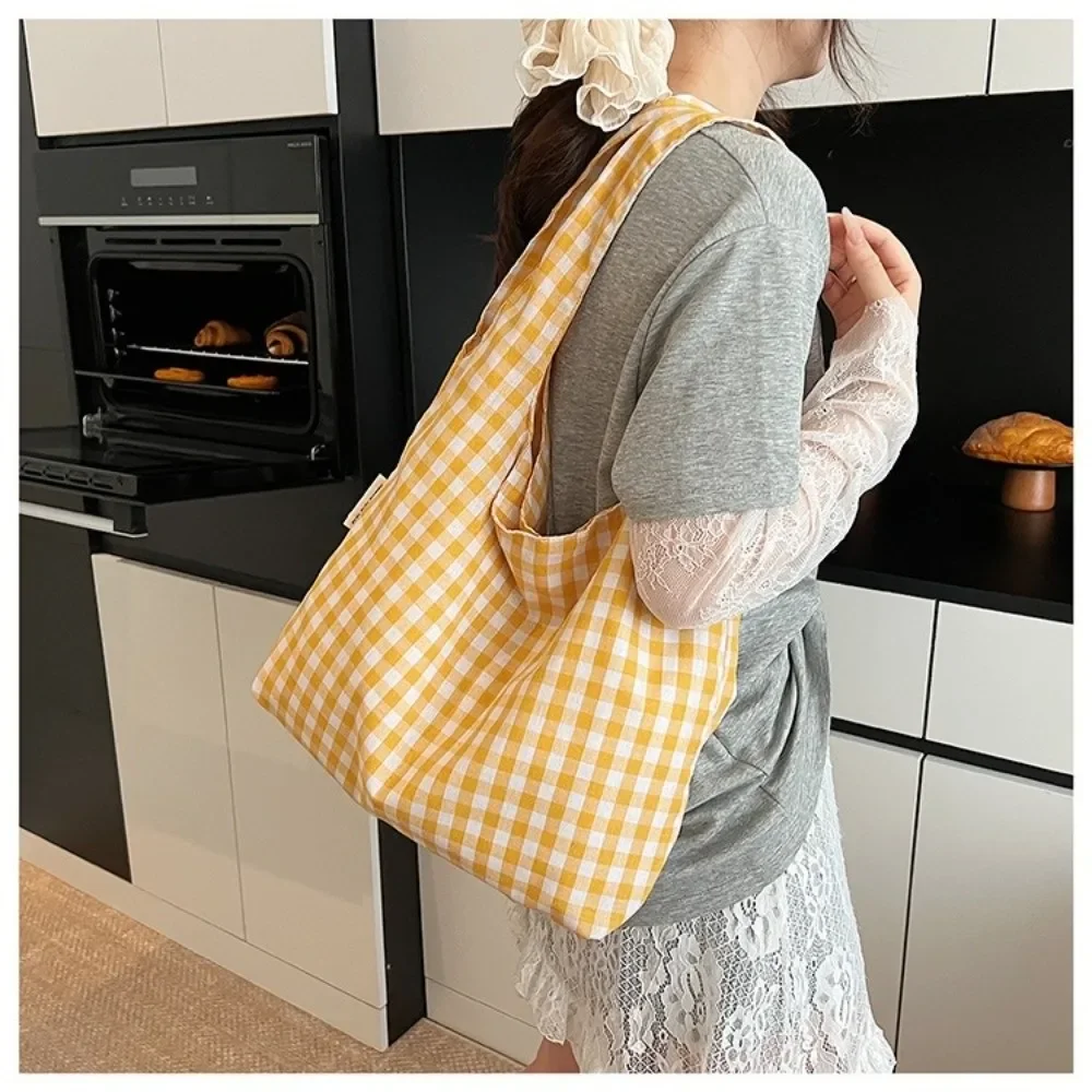 Lässige koreanische karierte Canvas-Tragetasche, Freizeit-Reise-Einkaufstasche, Doppelgriff-Schulterhandtasche für Jugendliche, Pendler und Studenten – Detail 6