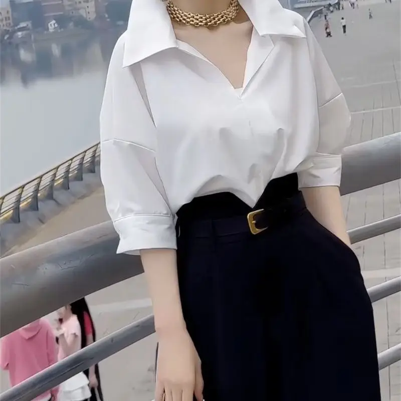 Internet Celebrity Street-exploding Style 2025 Spring New Age-reducing High-end Lapel Shirt Top with High-waisted Pants