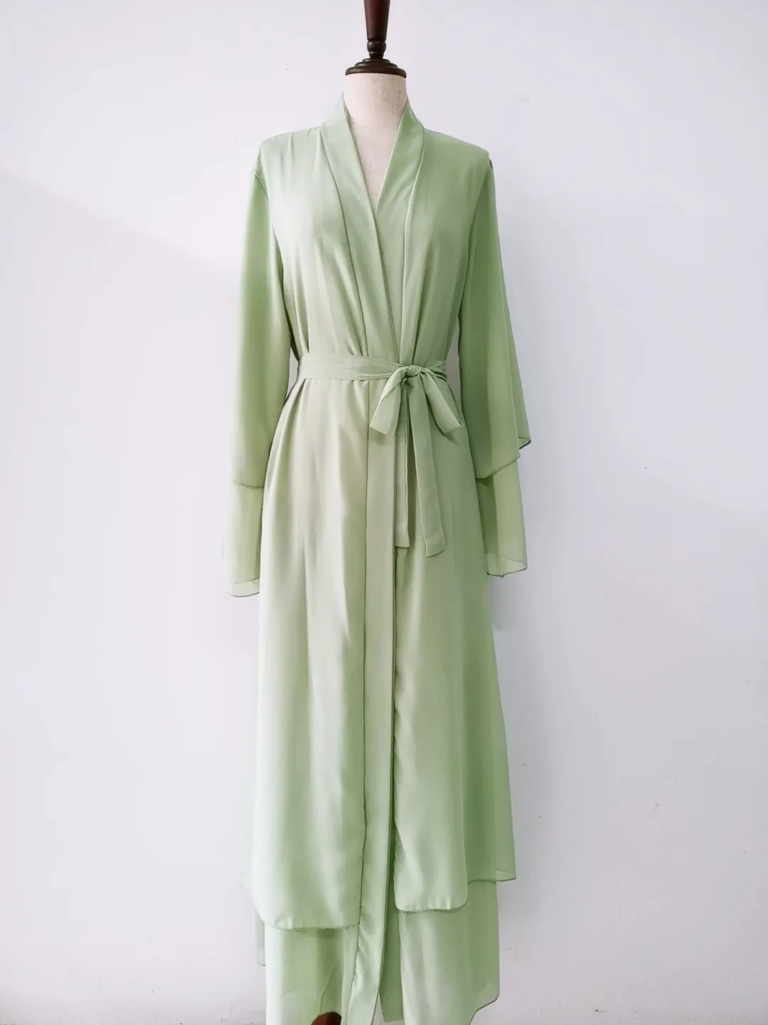 

Lavish Abaya Негабаритный кардиган с открытой передней частью Абая Необыкновенное элегантное однотонное платье Традиционный кафтан среднего века Абая