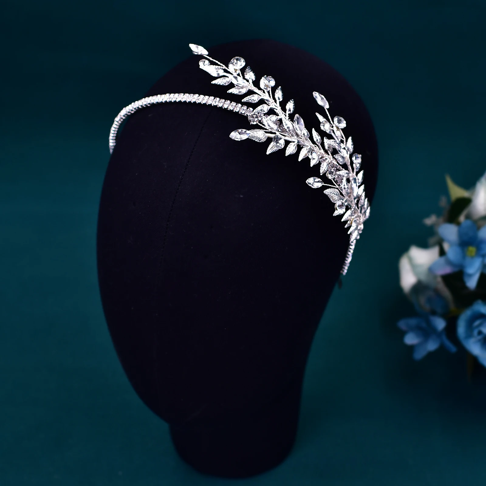 Diadema nupcial elegante de hoja de aleación, Aro para la cabeza de boda, accesorios para el cabello de novia, adorno para fiesta, tocado para niñas, HP550