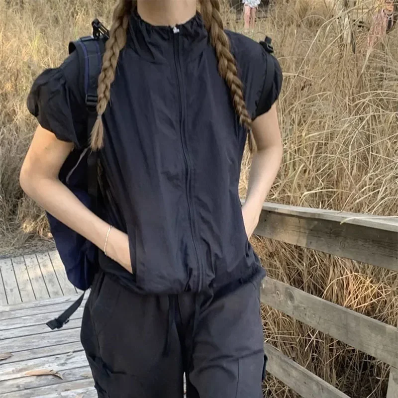 

Американское винтажное спортивное женское альпинистское солнцезащитное пальто с короткими рукавами, женское летнее тонкое быстросохнущее пальто на молнии