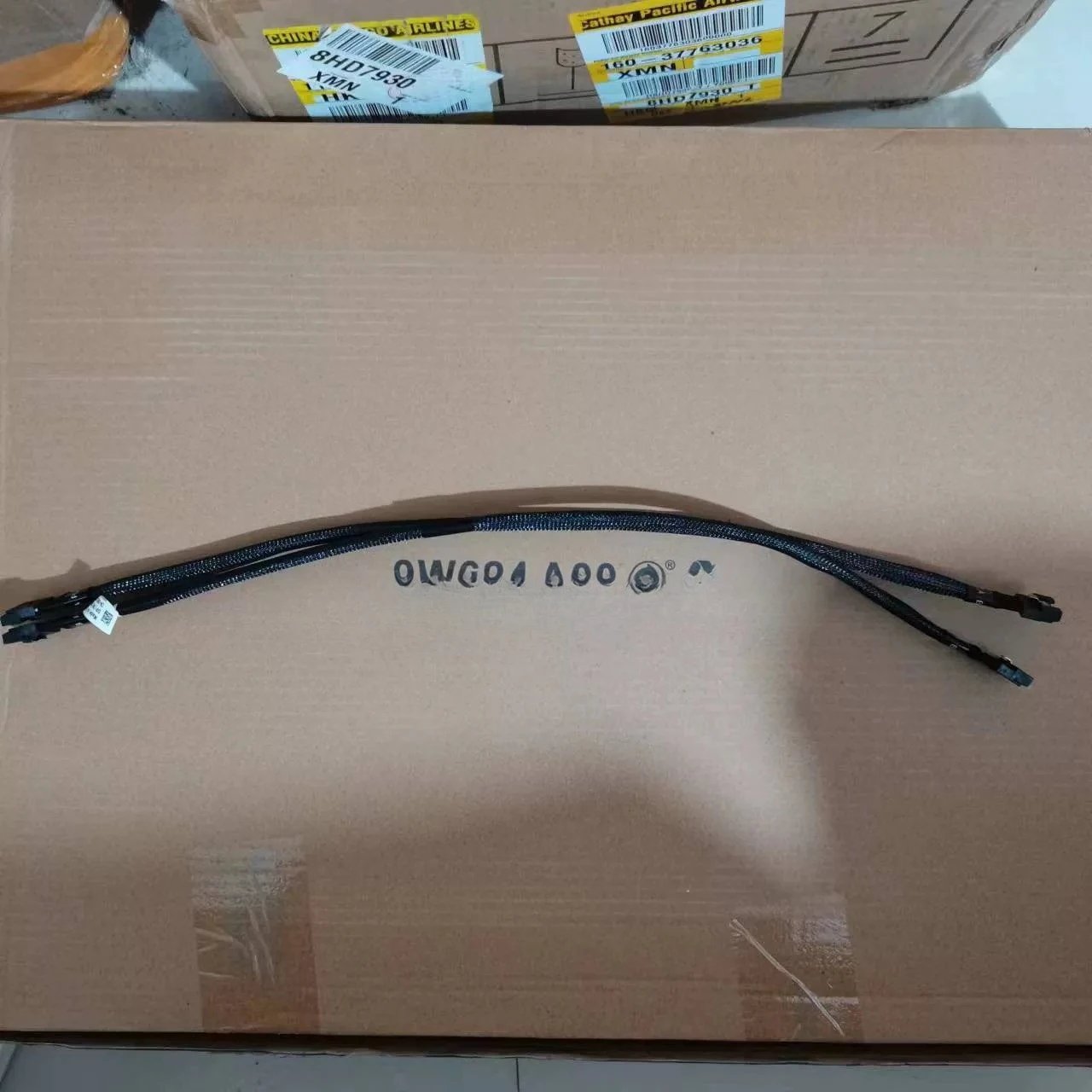 For Dell PowerEdgeT640 8-bit PCIE nvme backplane data cable RCK61 DH1RP