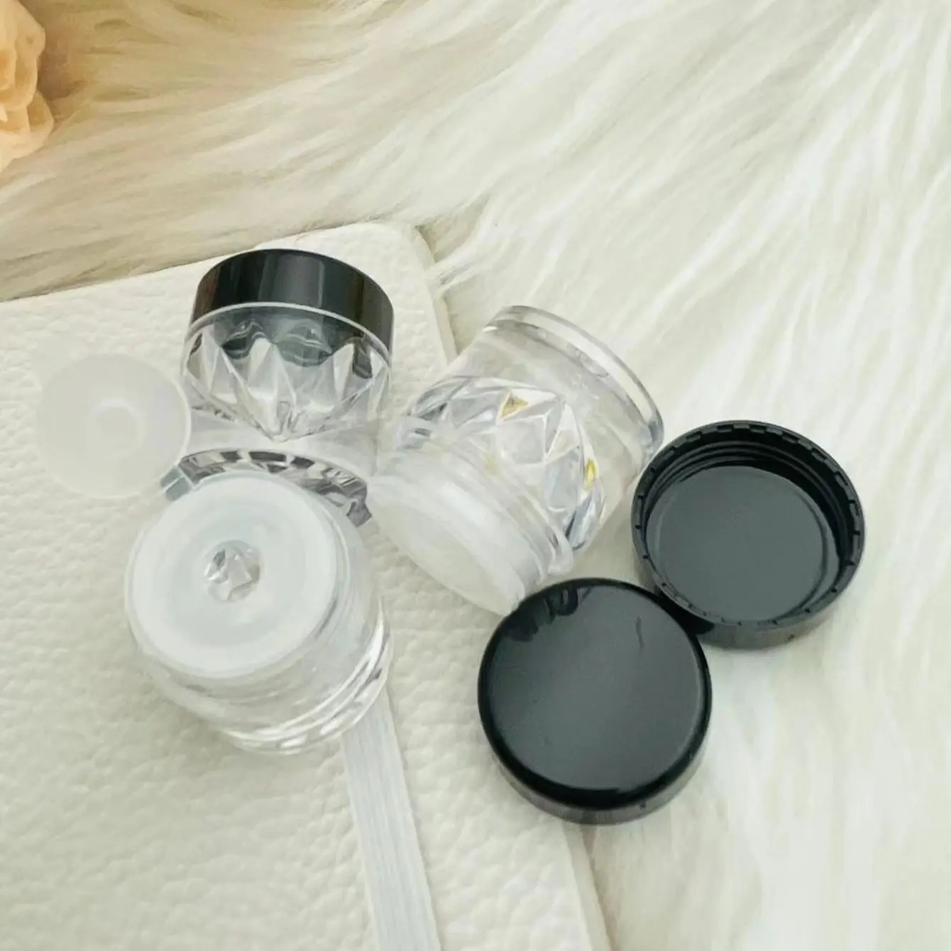 3g Loose Powder Jars With Mesh Plastic Cosmetic Container Empty Eyeshadow Vials Blusher Tins Diamond Shape