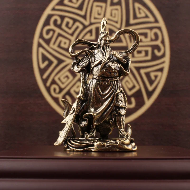 Antique Brass Gong Martial Arts God Guan Yu Buddha Statue Qinglong Curved Moon Knife Entrance Decoration Bronze Scul
