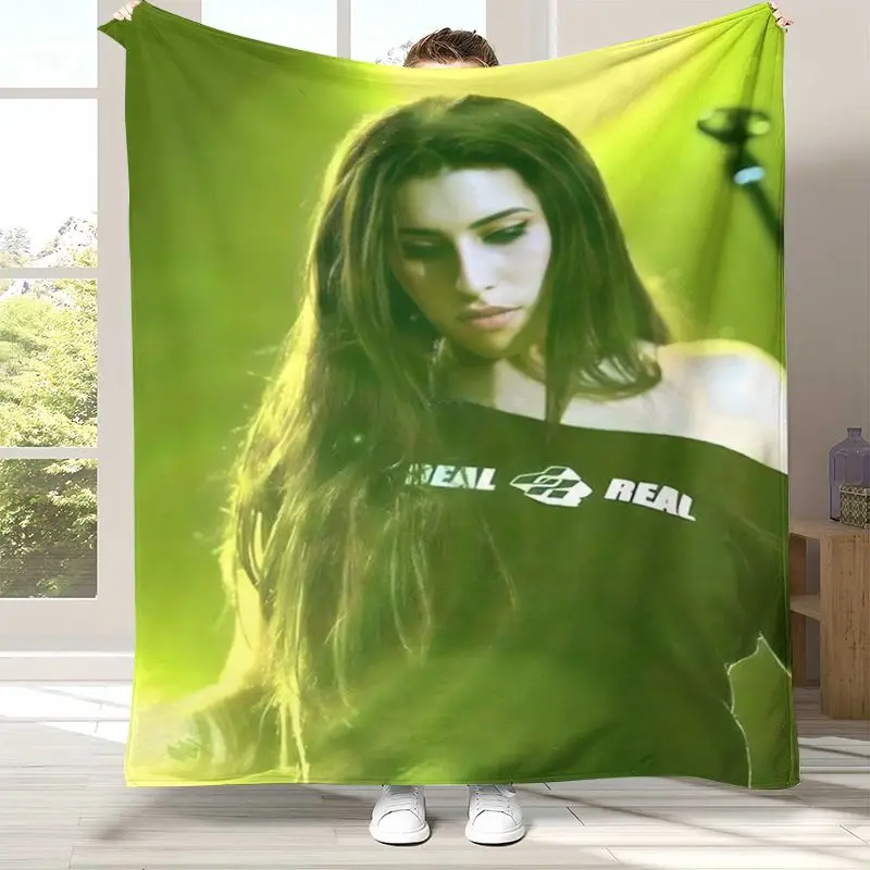 Amy Winehouse Music Singer Soft Flannel Blanket,Cozy Warm Throw Blanket for Bed,Sofa,Living Room,Picnic,Camping,Home Decor,Gift
