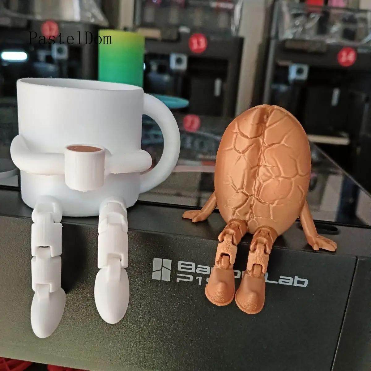 3D‑Printed Movable Feet Cute Ornament Fun Coffee Partner Decor for Coffee Corner Coffee Lover Gift