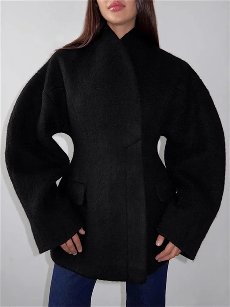 

Элегантное женское шерстяное пальто COOBBU с V-образным вырезом, длинными рукавами, имитацией карманов и приталенным силуэтом, коллекция Весна 2026, стильное уличное пальто для женщин